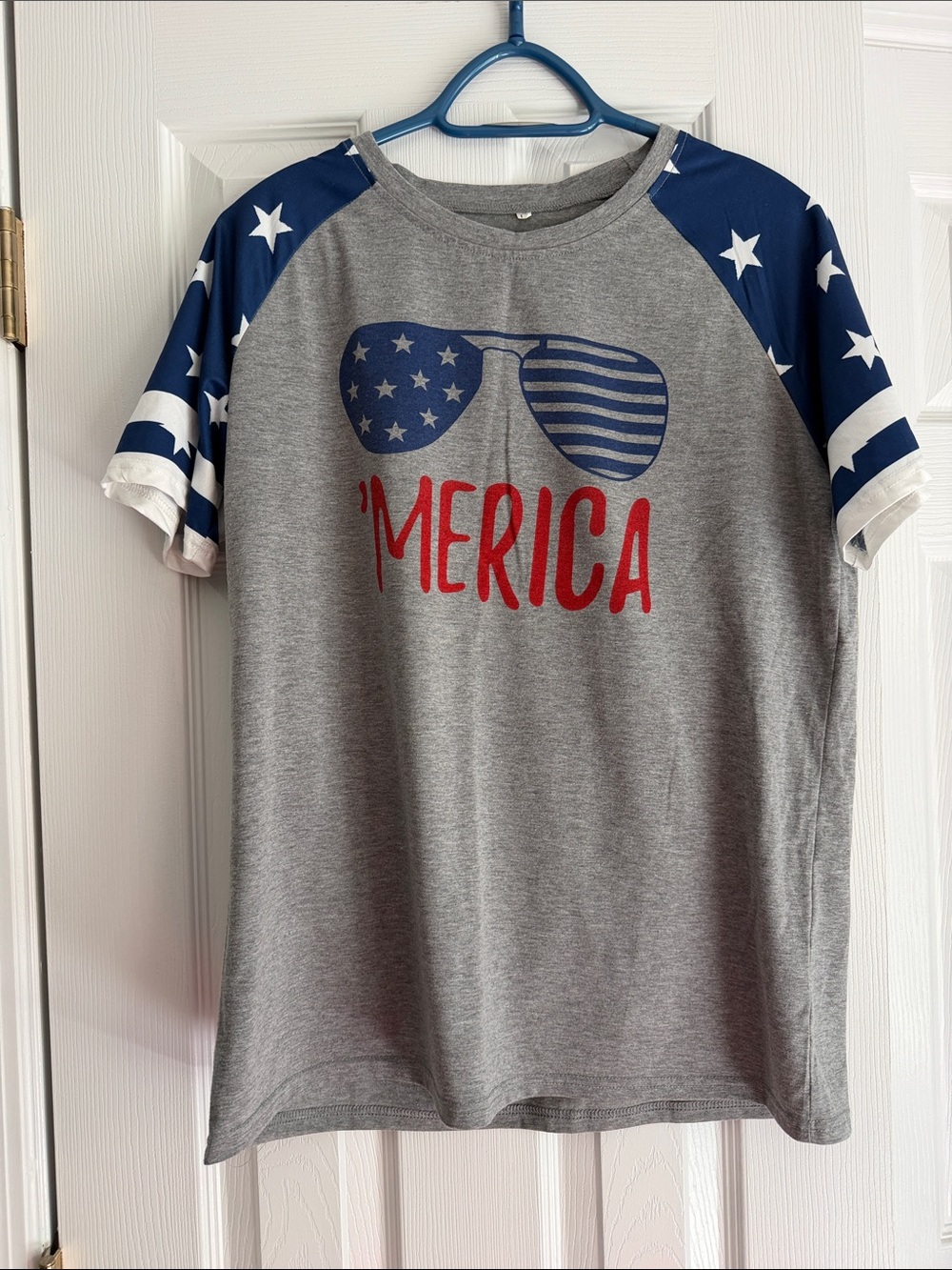 'Merica Graphic Raglan Tee - Grey with Blue Star Sleeves